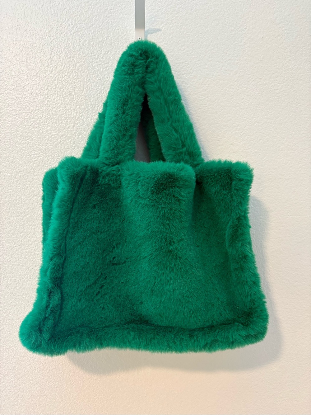 Lamarque JADE
Faux Fur Tote Bag